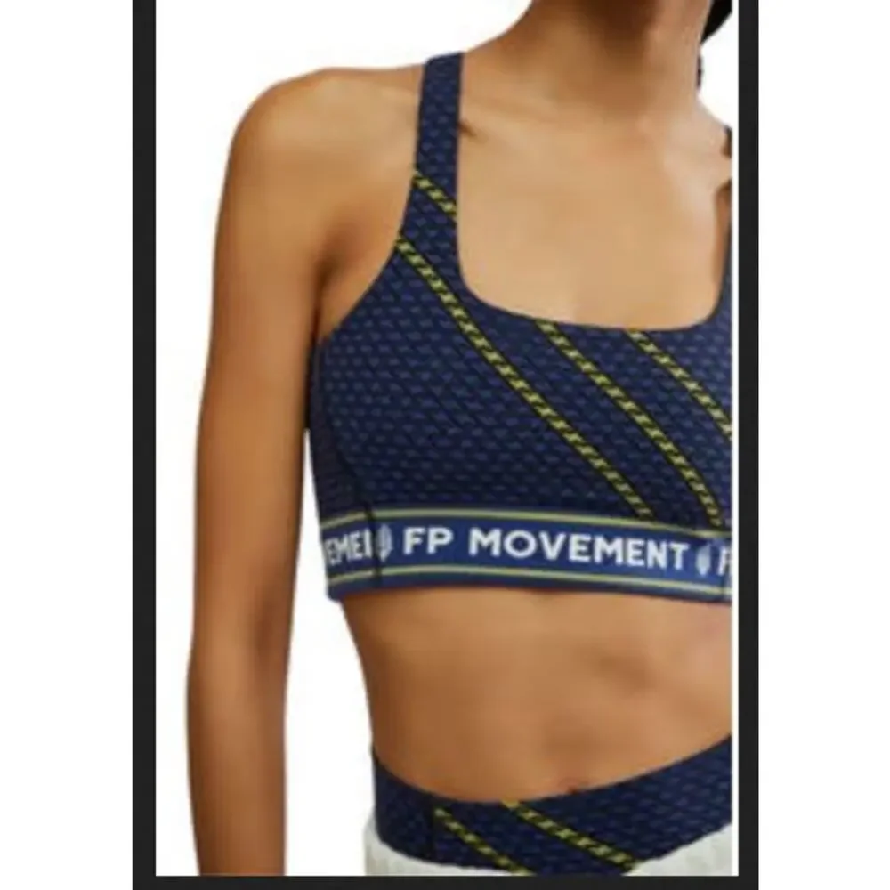 FP Movement Never Better Sports Bra Square neck Black Combo Navy logo sz L NWOT